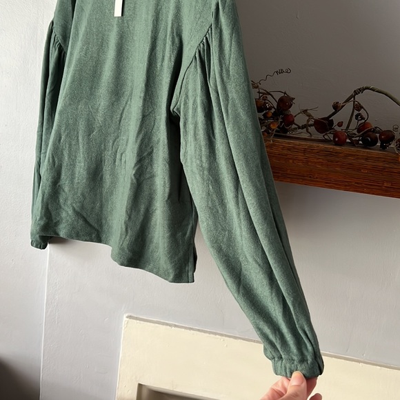 Madewell Dreamiest Knit Long-Sleeve Tee | Simply Sage | Size: S - Picture 8 of 14